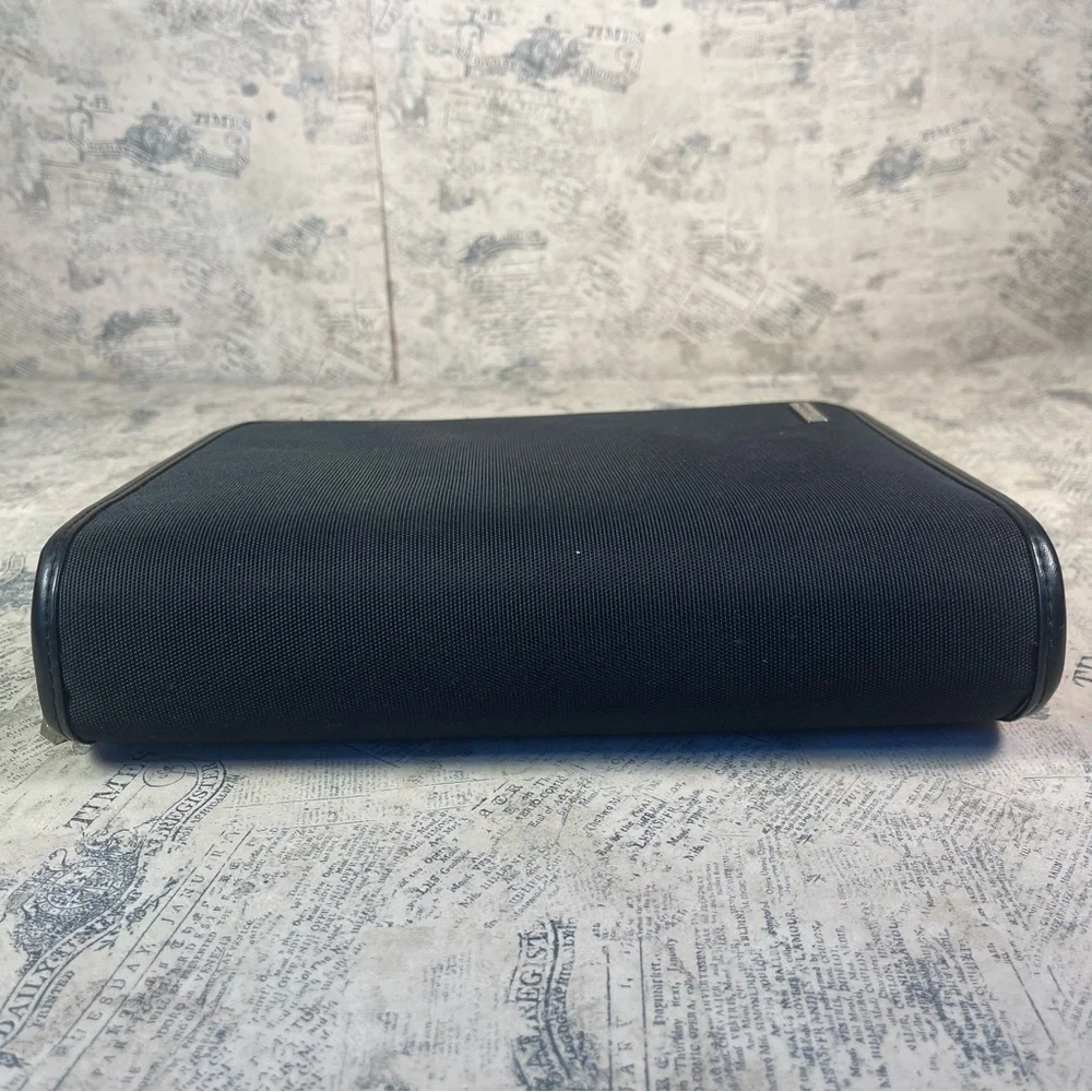 Franklin Covey canvas and trim leather organizer binder